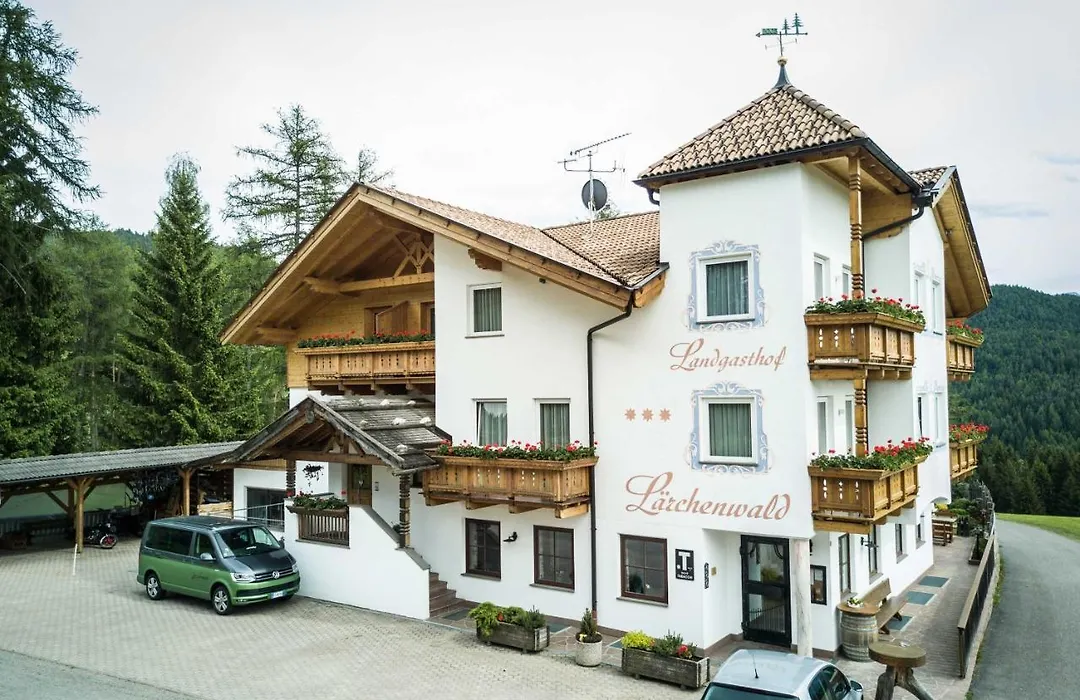 Landgasthof Lärchenwald-1